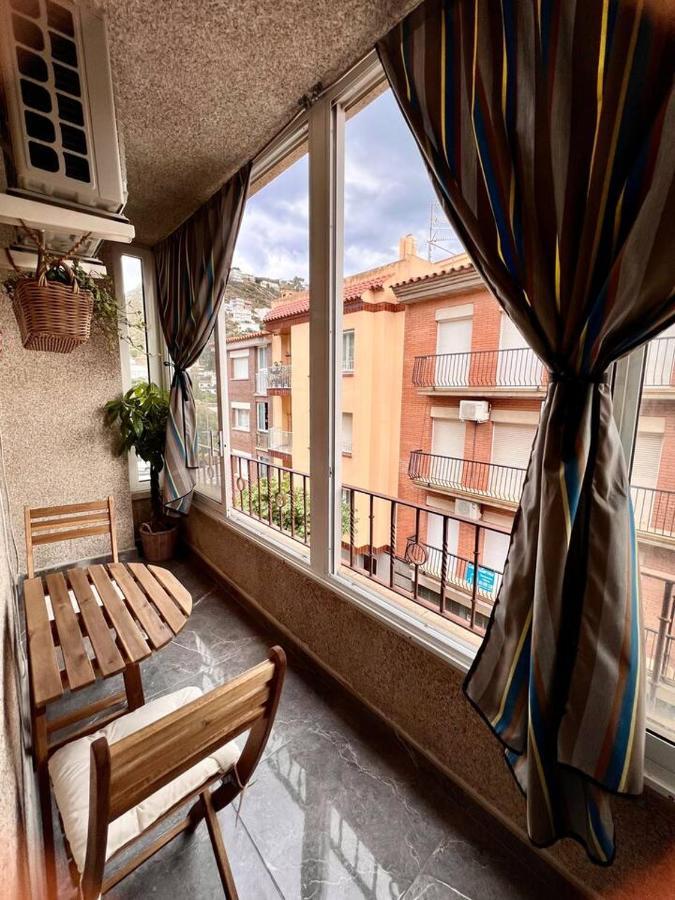 Amplio Apartamento Tranquilo Cerca De La Playa Ρόζες Εξωτερικό φωτογραφία